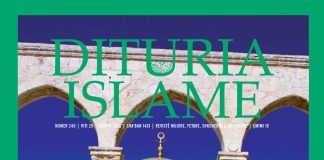 DITURIA ISLAME 240